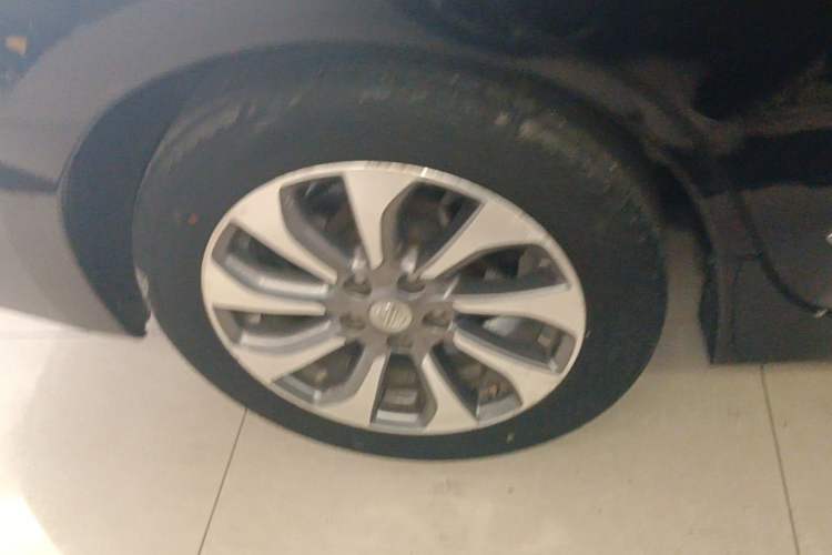 Used Nissan Teana 2014 Duke 2.5L XV Glory Edition Right Rear Wheel Hub