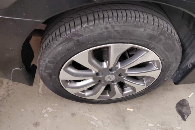Used Nissan Teana 2014 Duke 2.5L XV Luxury Edition Right Rear Wheel Hub