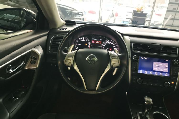 Used Nissan Teana 2014 Duke 2.5L XV Deluxe Edition Steering Wheel