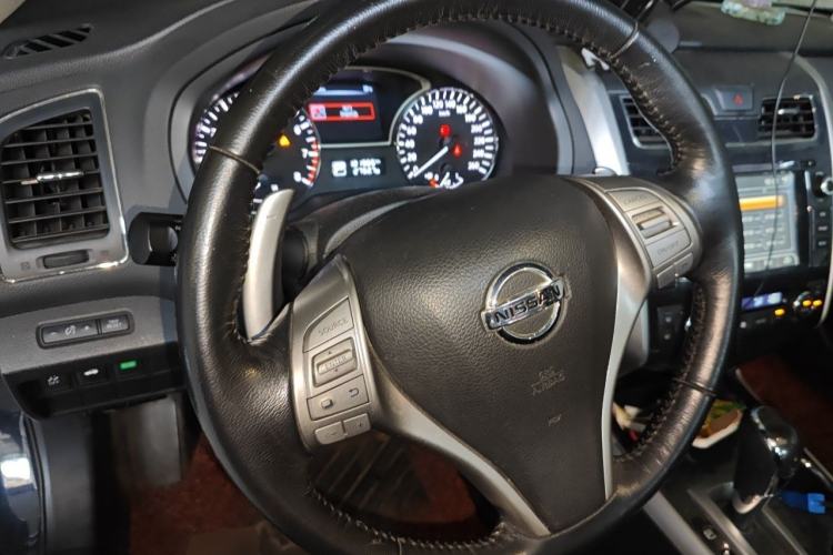 Used Nissan Teana 2014 2.5L XL Upper Tech Edition Steering Wheel