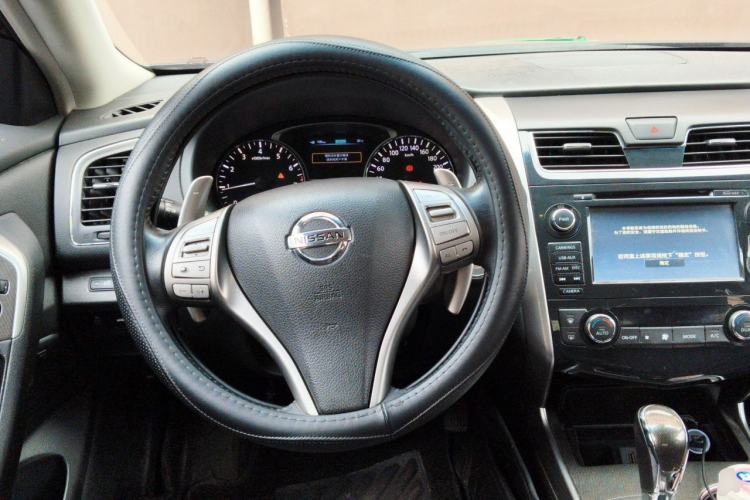 Used Nissan Teana 2014 Duke 2.5L XV Luxury Edition Steering Wheel