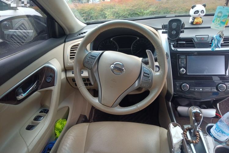 Used Nissan Teana 2014 2.5L XL Upper Tech Edition Steering Wheel