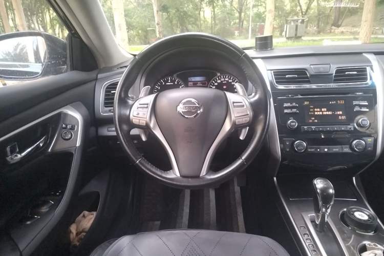 Used Nissan Teana 2014 Duke 2.5L XV Deluxe Edition Steering Wheel