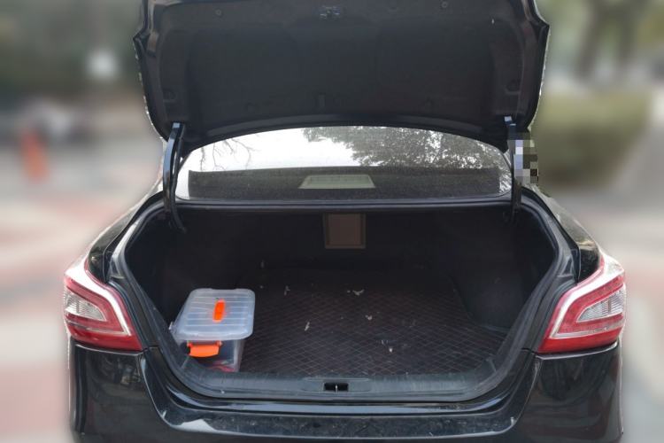 Used Nissan Teana 2014 2.0L XL Upper Tech Edition Trunk