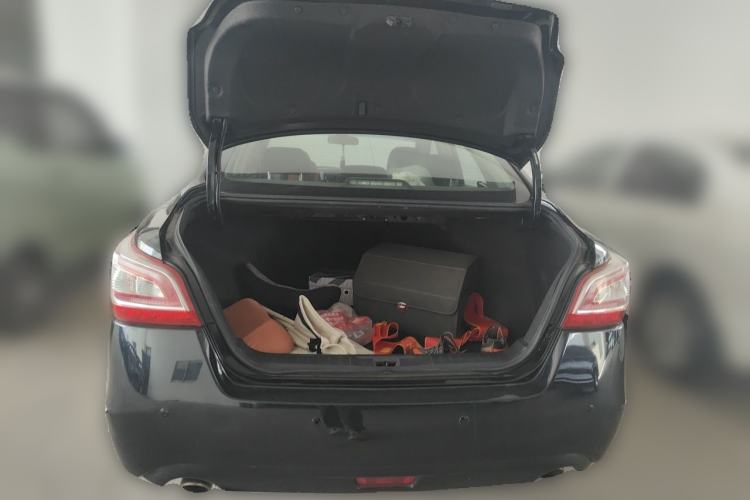 Used Nissan Teana 2014 2.0L XL Upper Tech Edition Trunk