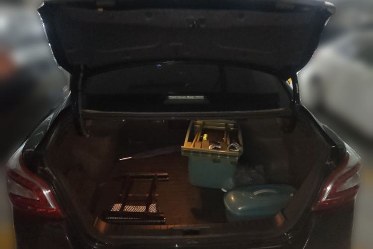 Used Nissan Teana 2014 2.0L XL Upper Tech Edition Trunk