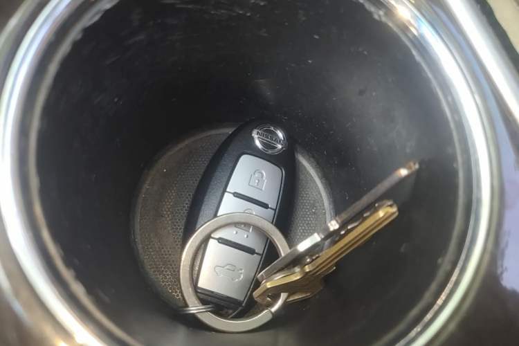 Used Nissan Teana 2014 Duke 2.5L XV Luxury Edition Vehicle Key