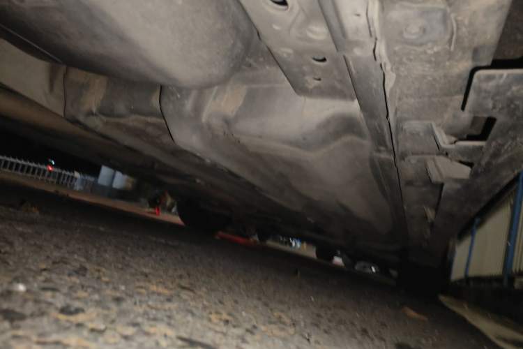 Used Nissan Teana 2014 Duke 2.5L XV Deluxe Edition Chassis Rear Right