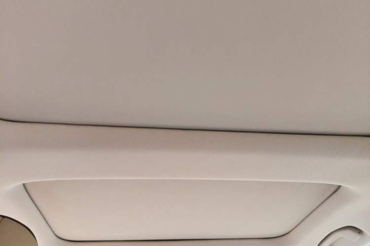 Used Nissan Teana 2014 Duke 2.5L XV Deluxe Edition Headliner