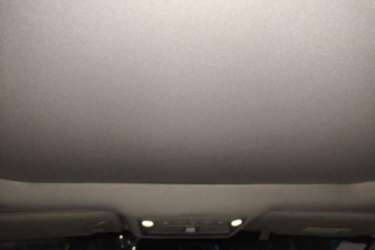 Used Nissan Teana 2014 Duke 2.5L XV Deluxe Edition Headliner