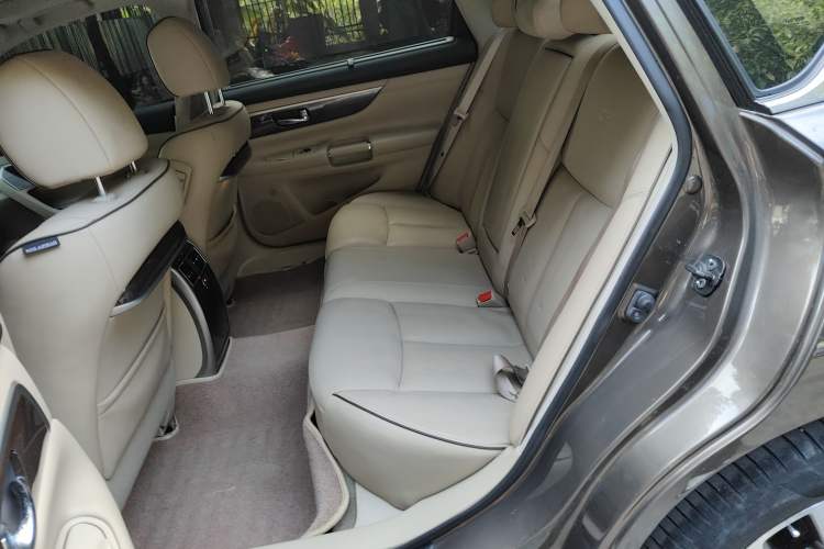 Used Nissan Teana 2014 Duke 2.5L XV Deluxe Edition Left Rear Seat