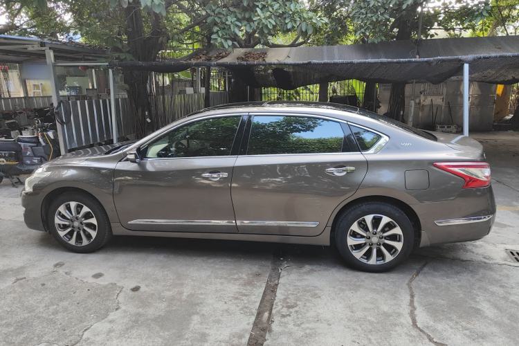 Used Nissan Teana 2014 Duke 2.5L XV Deluxe Edition Left Side