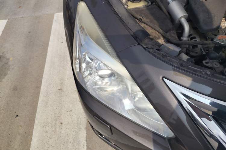 Used Nissan Teana 2014 Duke 2.5L XV-VIP Luxury Edition Right Front Headlight
