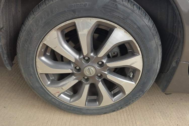 Used Nissan Teana 2014 Duke 2.5L XV Deluxe Edition Right Rear Wheel Hub