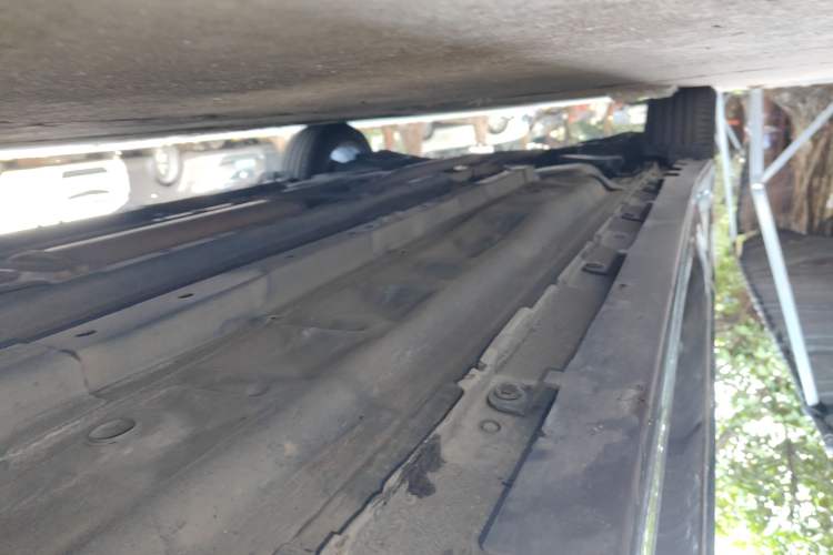 Used Nissan Teana 2014 Duke 2.5L XV Deluxe Edition Right Side Sill