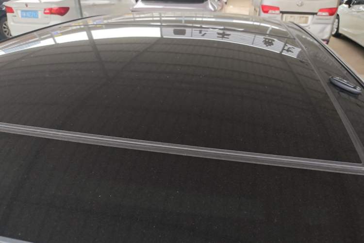Used Nissan Teana 2014 Duke 2.5L XV Deluxe Edition Roof