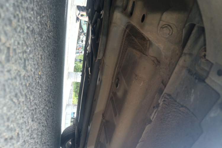Used Nissan Teana 2014 Duke 2.5L XV Deluxe Edition Chassis Front Left
