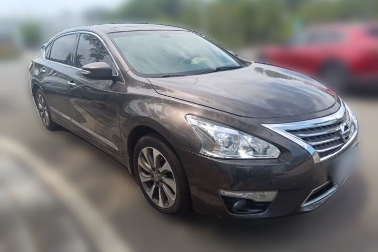 Used Nissan Teana 2014 Duke 2.5L XV Deluxe Edition Front Right 45 Deg