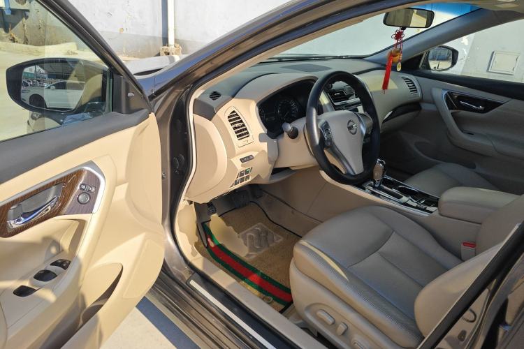 Used Nissan Teana 2014 2.0L XL Upper Tech Edition Driver Seat