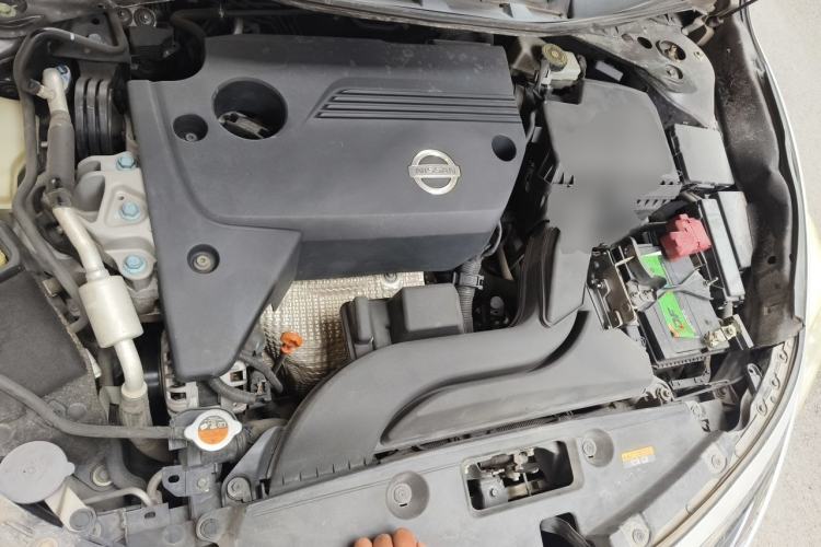 Used Nissan Teana 2014 Duke 2.5L XV Deluxe Edition Engine Bay