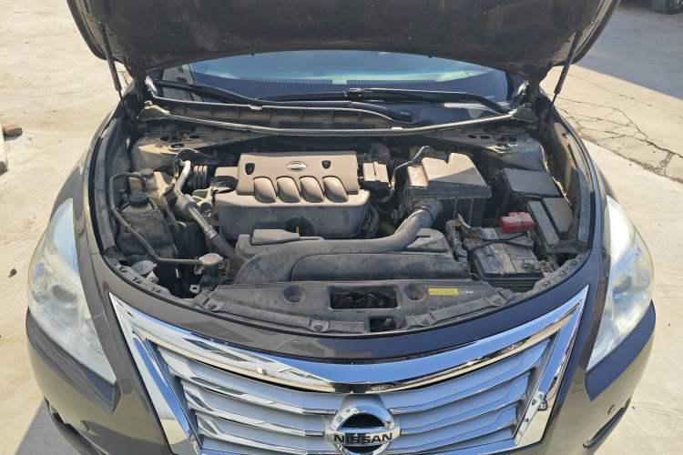 Used Nissan Teana 2014 2.0L XL Upper Tech Edition Engine Bay