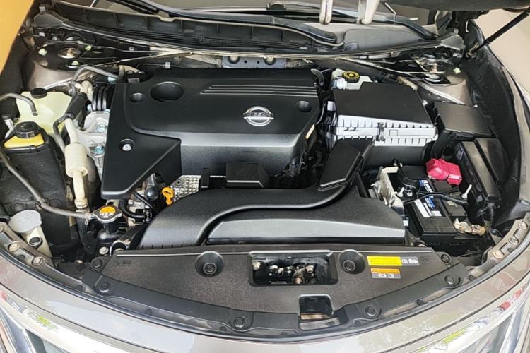 Used Nissan Teana 2014 Duke 2.5L XV Glory Edition Engine Bay