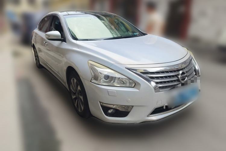 Used Nissan Teana 2014 Duke 2.5L XV Deluxe Edition Front Right 45 Deg