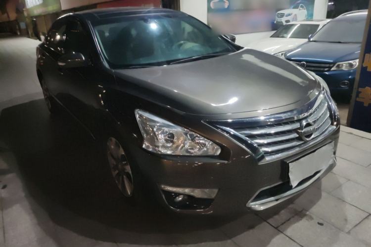 Used Nissan Teana 2014 Duke 2.5L XV Glory Edition Front Right 45 Deg