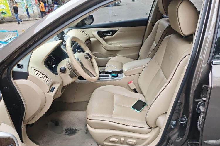 Used Nissan Teana 2014 Duke 2.5L XV Glory Edition Left Front Seat
