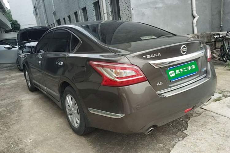 Used Nissan Teana 2014 2.5L XL Upper Tech Edition Rear Left 45 Deg
