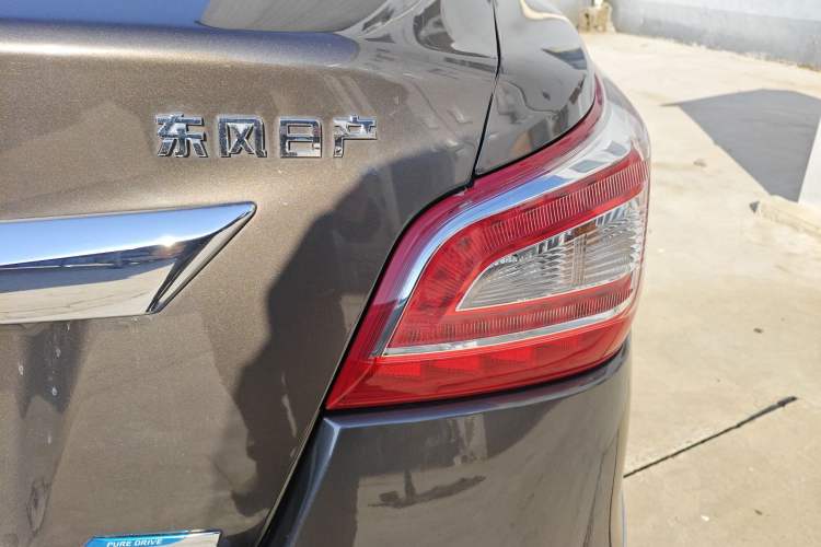 Used Nissan Teana 2014 2.0L XL Upper Tech Edition Right Rear Taillight