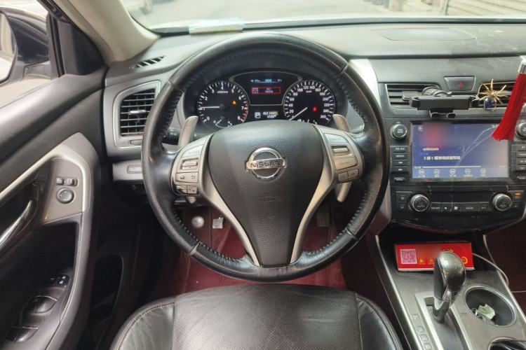 Used Nissan Teana 2014 Duke 2.5L XV Deluxe Edition Steering Wheel