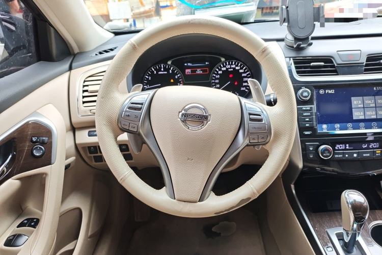 Used Nissan Teana 2014 Duke 2.5L XV Glory Edition Steering Wheel