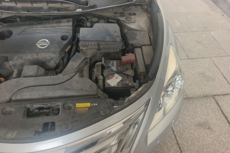 Used Nissan Teana 2014 2.5L XL Upper Tech Edition Engine Bay Left