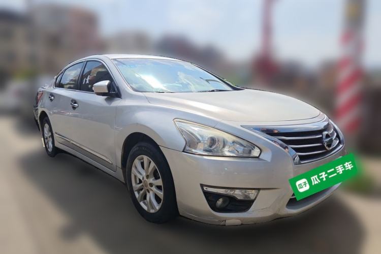 Used Nissan Teana 2014 2.0L XL Upper Tech Edition Front Right 45 Deg