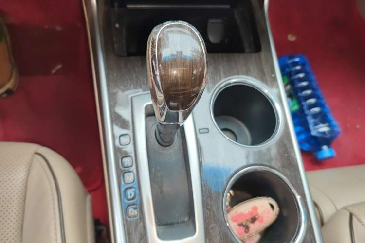 Used Nissan Teana 2014 Duke 2.5L XV-VIP Luxury Edition Gear Lever