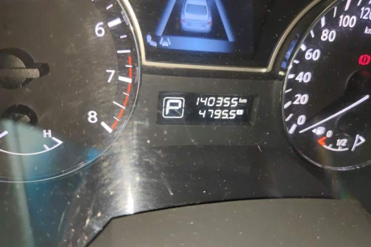 Used Nissan Teana 2014 Duke 2.5L XV-VIP Luxury Edition Odometer Close Up