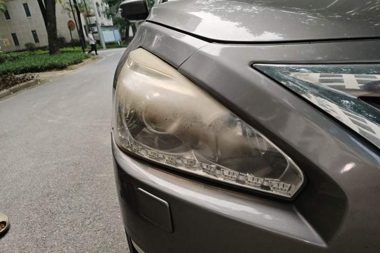 Used Nissan Teana 2014 Duke 2.5L XV-VIP Luxury Edition Right Front Headlight