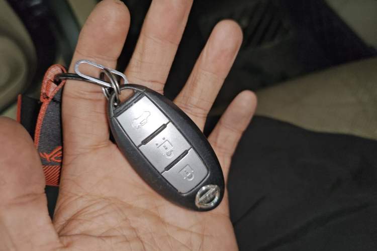 Used Nissan Teana 2014 Duke 2.5L XV-VIP Luxury Edition Vehicle Key