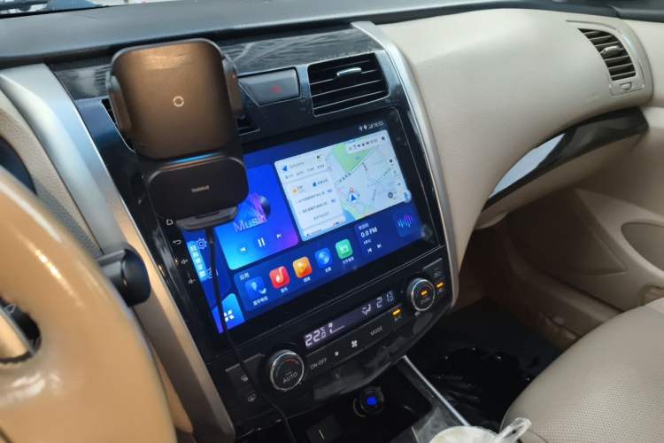 Used Nissan Teana 2014 Duke 2.5L XV Glory Edition Audio And AC Panel