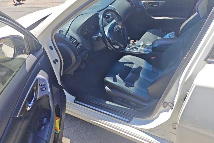 Used Nissan Teana 2014 2.0L XL Upper Tech Edition Driver Seat