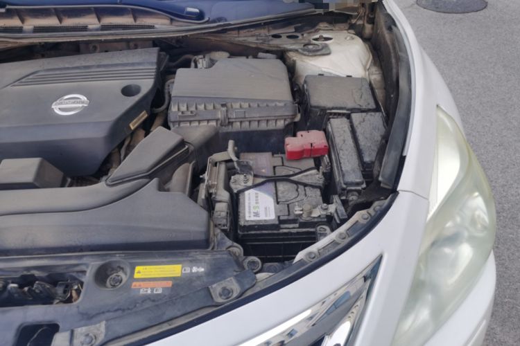 Used Nissan Teana 2014 Duke 2.5L XV Glory Edition Engine Bay Left