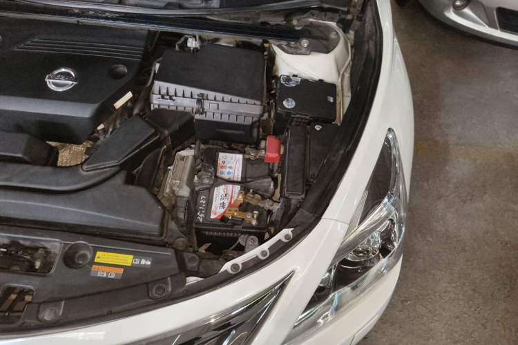 Used Nissan Teana 2014 Duke 2.5L XV-VIP Luxury Edition Engine Bay Left