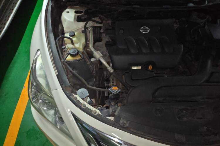 Used Nissan Teana 2014 2.0L XL Upper Tech Edition Engine Bay Right