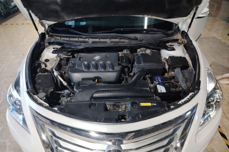 Used Nissan Teana 2014 2.0L XL Upper Tech Edition Engine Bay
