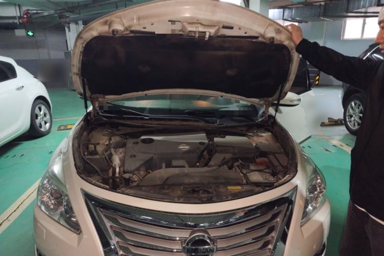 Used Nissan Teana 2014 2.5L XL Upper Tech Edition Engine Bay