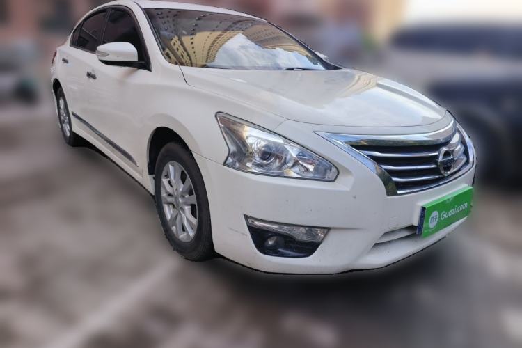 Used Nissan Teana 2014 2.0L XL Upper Tech Edition Front Right 45 Deg