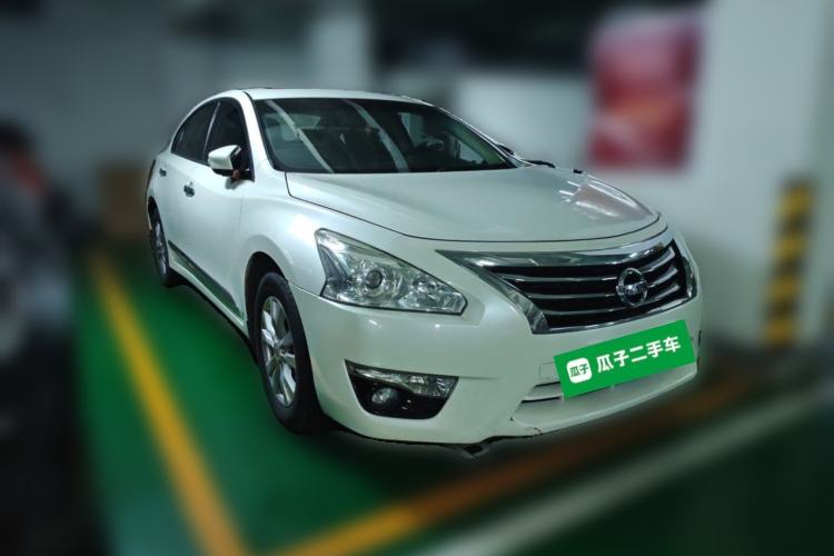 Used Nissan Teana 2014 2.0L XL Upper Tech Edition Front Right 45 Deg