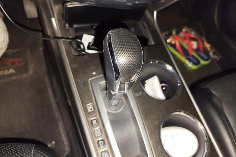 Used Nissan Teana 2014 2.5L XL Upper Tech Edition Gear Lever