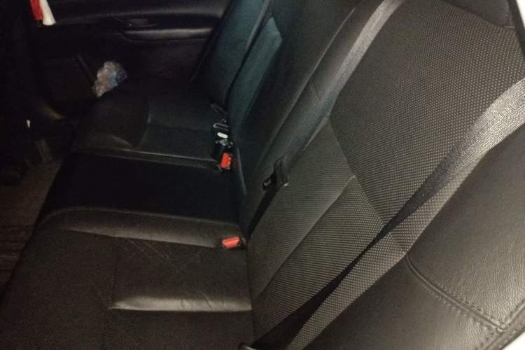 Used Nissan Teana 2014 2.0L XL Upper Tech Edition Interior 4